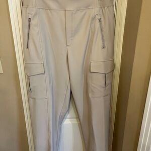 Athleta Abalone Endless Cargo Pants with Zipper Pockets size 14 excellent con